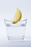 Health Benefits Of Drinking Lemon Water (3)
